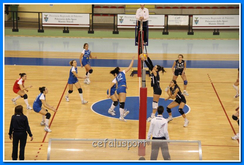 130120 volley 273_tn.jpg
